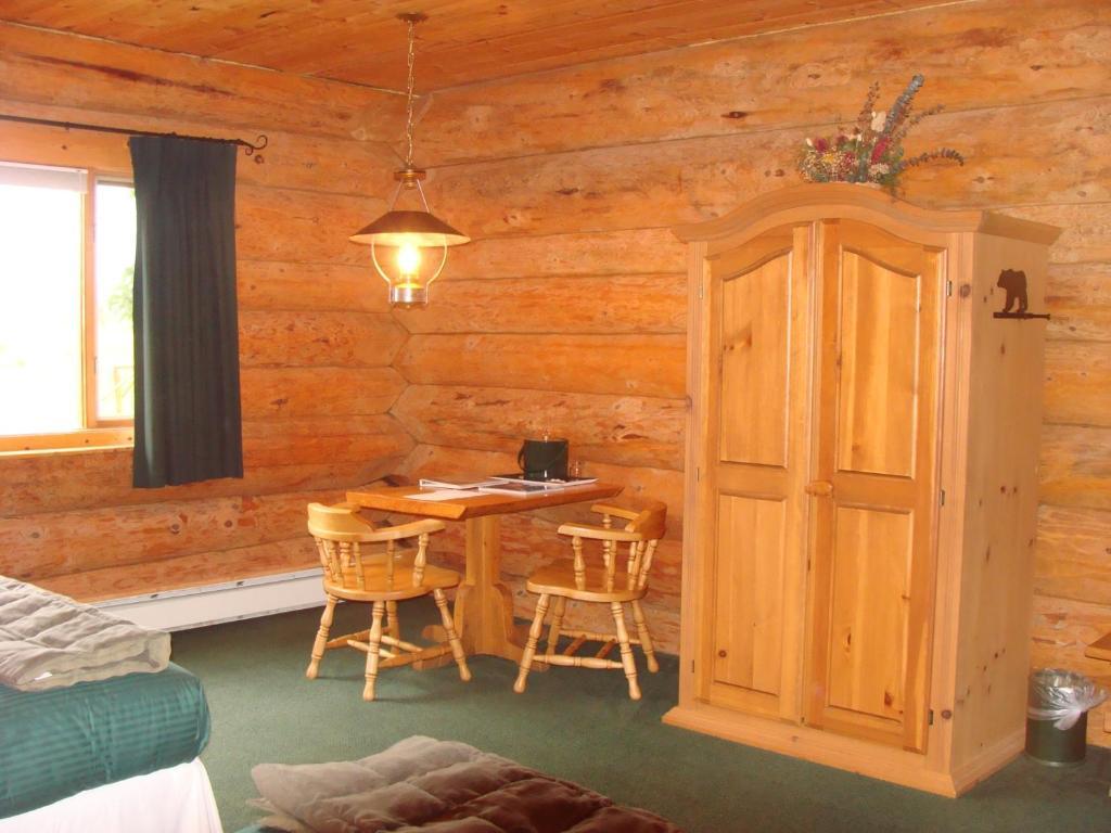 Gustavus Bear Track Inn חדר תמונה