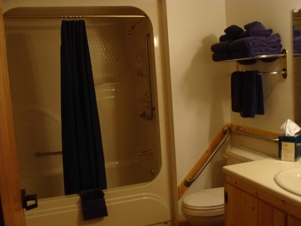 Gustavus Bear Track Inn חדר תמונה